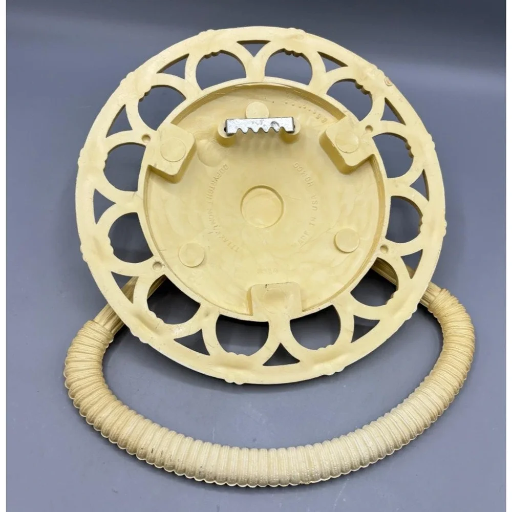 Vtg Homco Wicker Style Round Towel Holder‎ Hanging Plastic Basket Look